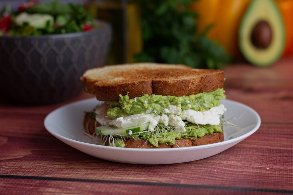 toast, vegan sandwich, vegan breakfast